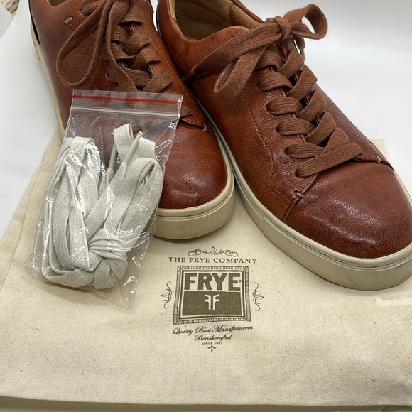 Frye Ivy Low Lace sneakers sz. 7.5 - Picture 9 of 10